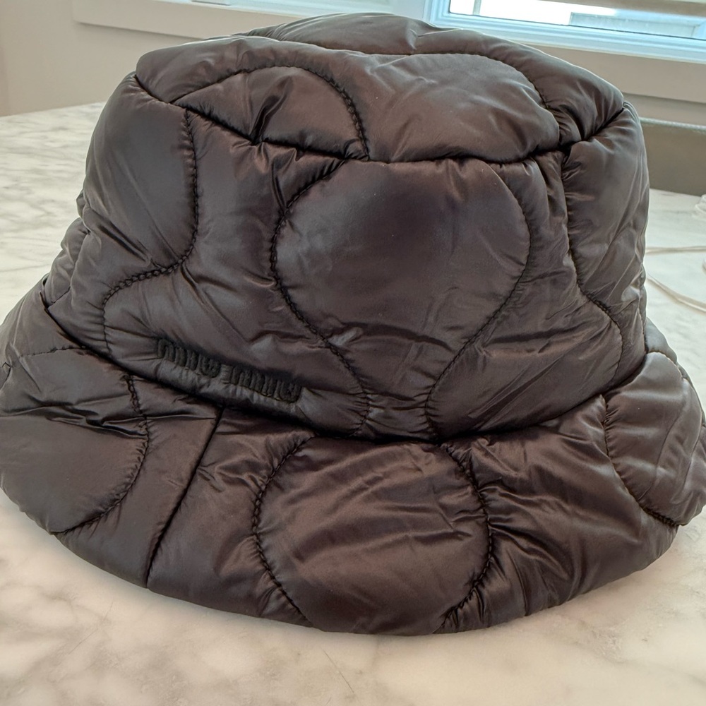 Miu Miu bucket hat